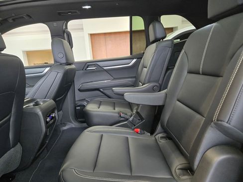 New 2026 GMC Acadia Elevation w/ Black Edition image 14