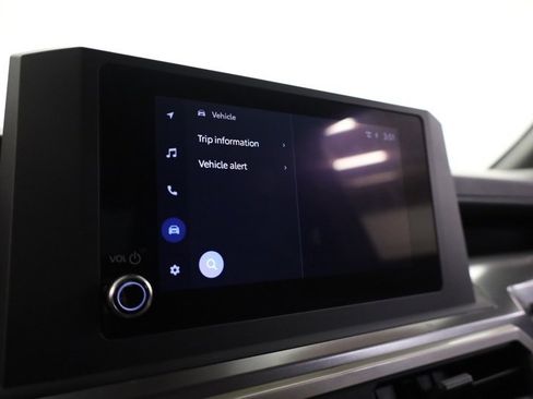 Certified 2025 Toyota Tacoma SR5 image 17