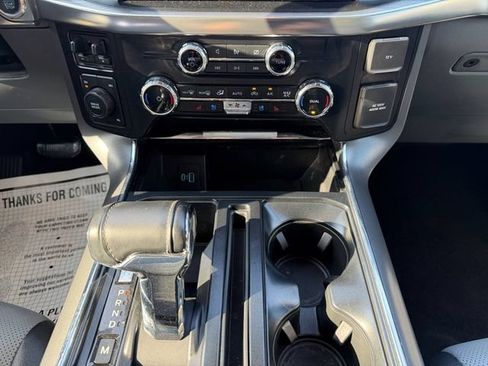 Used 2023 Ford F150 Lariat AWD/4WD image 3