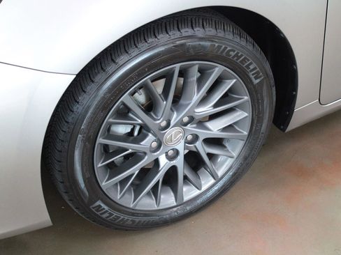 Used 2018 Lexus ES 350 image 23