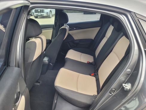 Used 2017 Honda Civic Sport image 12