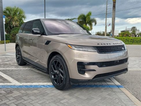 Certified 2023 Land Rover Range Rover Sport SE image 7