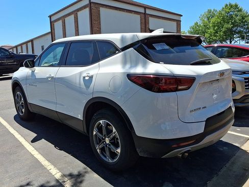 Used 2025 Chevrolet Blazer LT AWD/4WD image 6