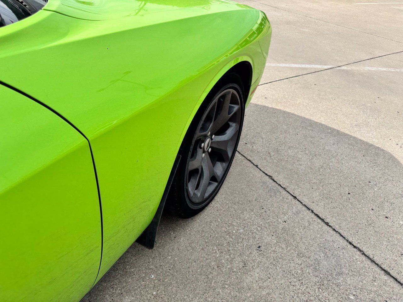 Used 2015 Dodge Challenger R/T RWD image 5
