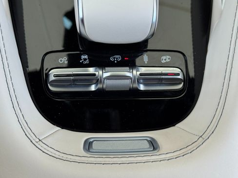 Used 2022 Mercedes-Benz GLS 63 AMG 4MATIC image 41