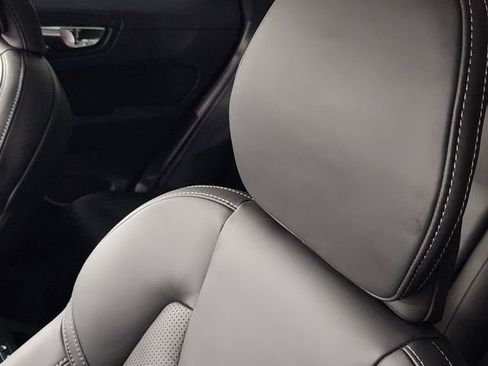 New 2026 Volvo XC60 T8 Ultra w/ Protection Package Premier AWD/4WD image 15
