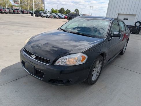 Used 2013 Chevrolet Impala LTZ FWD image 20