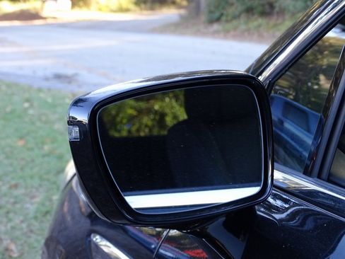 Used 2022 Buick Enclave Essence w/ Experience Buick Package image 15