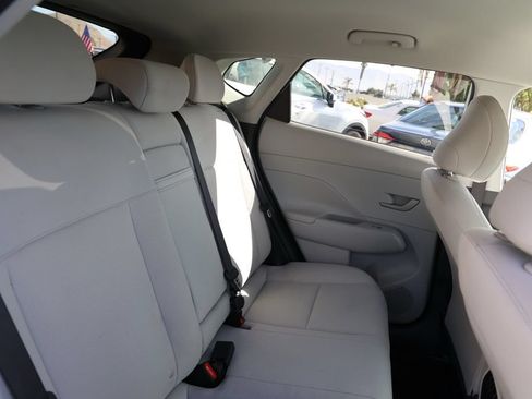 Used 2024 Hyundai Kona SEL FWD image 18