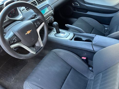 Used 2014 Chevrolet Camaro LS RWD image 10