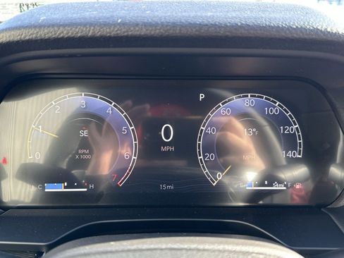 New 2025 Jeep Grand Cherokee Altitude image 20