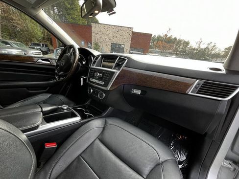 Used 2013 Mercedes-Benz ML 350 2WD image 14