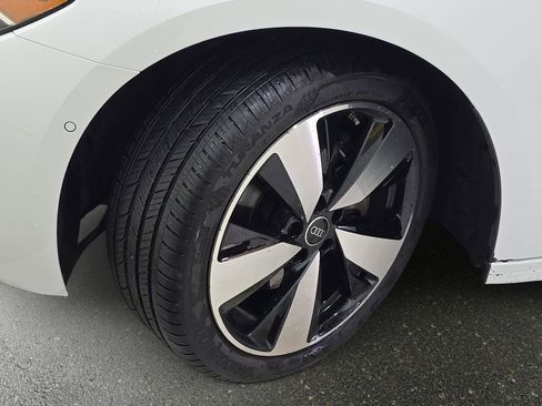 Used 2025 Audi A5 2.0T Premium Plus w/ Premium Plus image 33