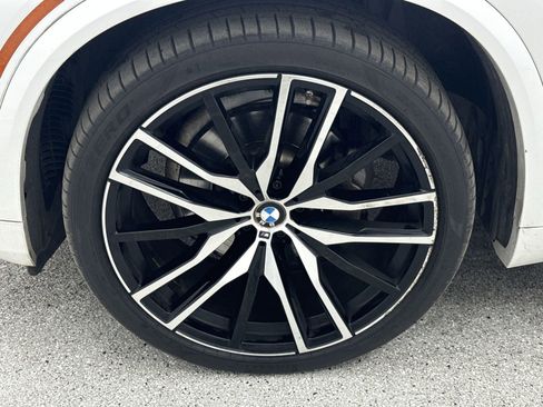 Used 2021 BMW X5 xDrive40i w/ M Sport Package image 42