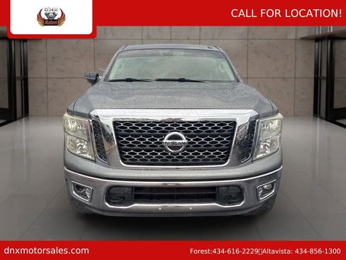 Used 2017 Nissan Titan SV AWD/4WD image 14