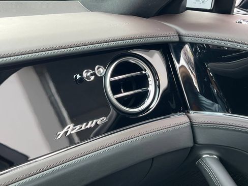 Used 2026 Bentley Flying Spur Plug-In Hybrid AWD/4WD image 34