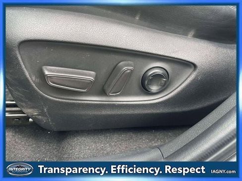 Used 2023 Toyota RAV4 XLE Premium AWD/4WD image 19