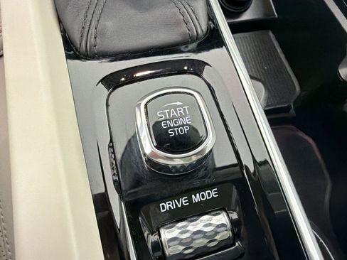 Used 2020 Volvo XC60 T6 Inscription image 25