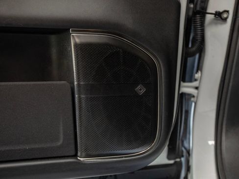 Used 2023 Rivian R1S Adventure AWD/4WD image 30