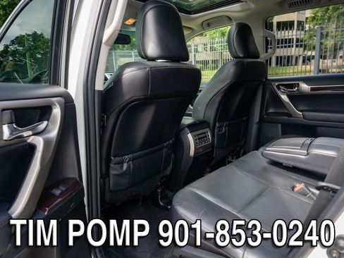 Used 2014 Lexus GX 460 w/ Premium Package AWD/4WD image 13