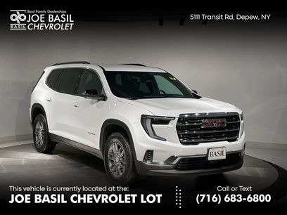 Used 2025 GMC Acadia Elevation