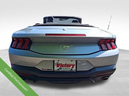 Used 2024 Ford Mustang Convertible RWD image 6
