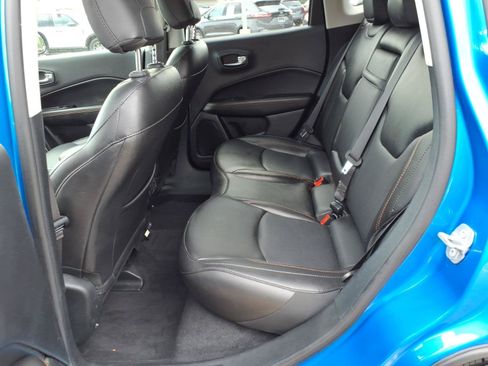 Used 2019 Jeep Compass Limited AWD/4WD image 13