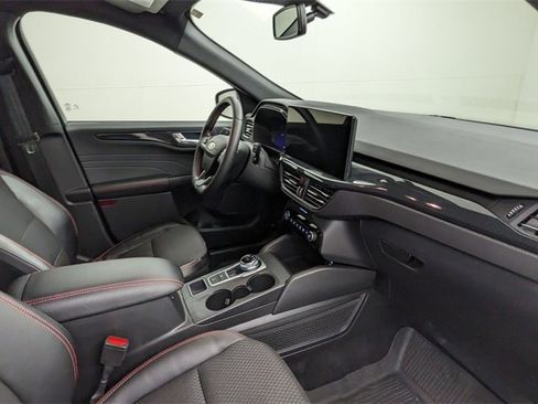 Certified 2023 Ford Escape ST-Line Elite image 38