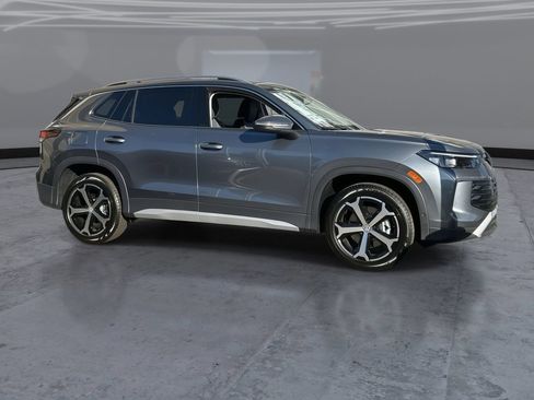 New 2026 Volkswagen Tiguan SE AWD/4WD image 2