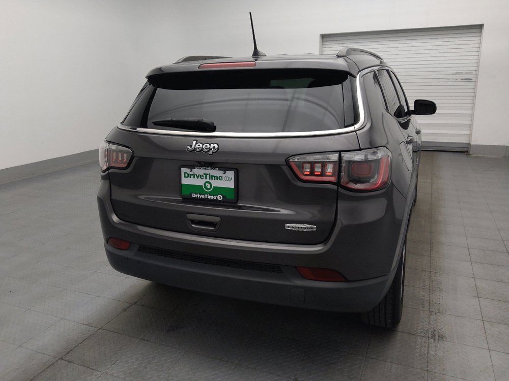 Used 2020 Jeep Compass Latitude FWD image 7