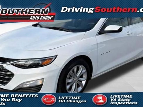 Used 2024 Chevrolet Malibu LT FWD image 1