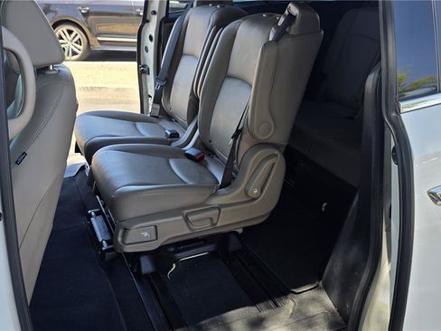 Used 2020 Honda Odyssey Elite image 16