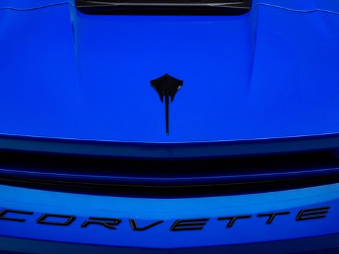 Used 2024 Chevrolet Corvette Stingray Preferred Conv w/ Z51 Performance Package RWD image 36