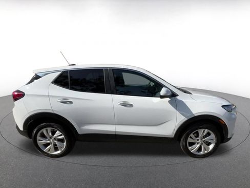 Used 2025 Buick Encore GX Preferred image 16