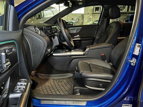 Certified 2025 Mercedes-Benz GLA 250 4MATIC image 23