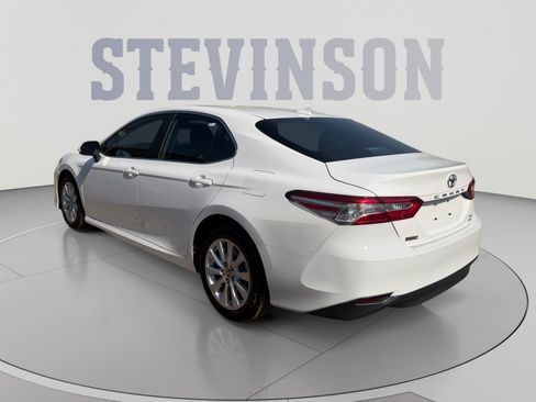 Used 2020 Toyota Camry LE w/ Convenience Package AWD/4WD image 3