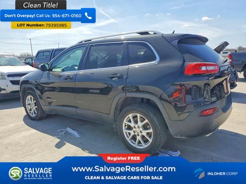 Used 2015 Jeep Cherokee Latitude w/ Cold Weather Group FWD image 3