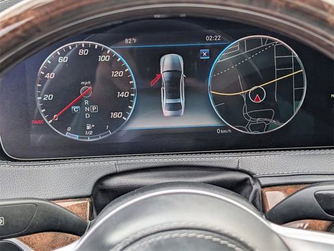 Used 2018 Mercedes-Benz S 560 4MATIC Sedan image 23