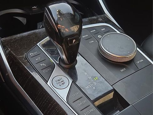 Used 2021 BMW 330i Sedan image 29