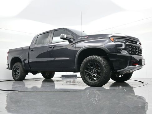 Used 2022 Chevrolet Silverado 1500 ZR2 w/ Technology Package image 42