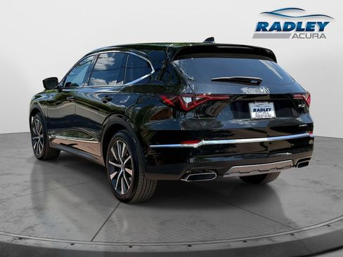 Certified 2025 Acura MDX SH-AWD w/ Technology Package image 4