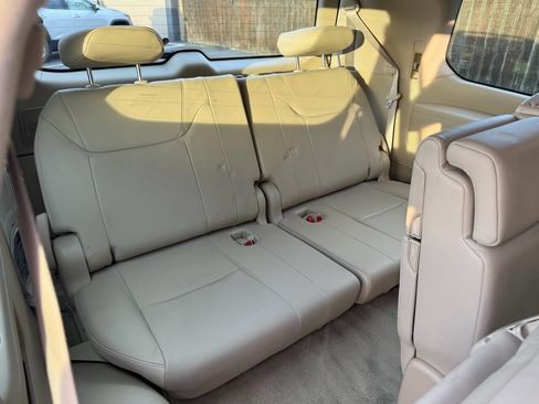 Used 2008 Lexus LX 570 4WD image 17