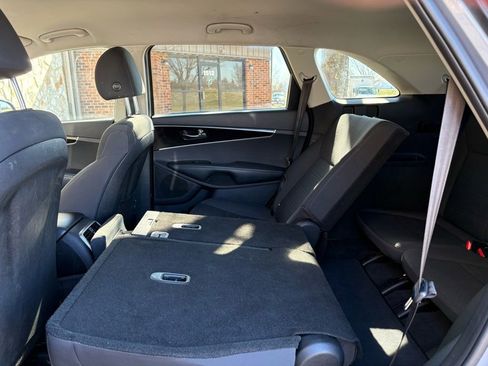 Used 2019 Kia Sorento L image 39