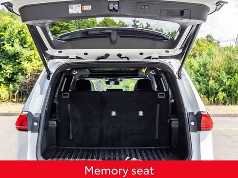 Used 2024 Toyota Grand Highlander AWD Hybrid image 21