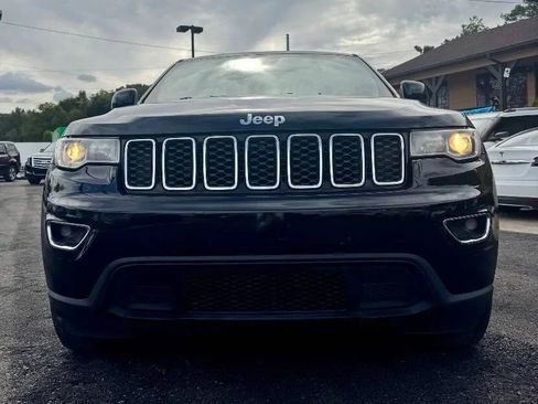 Used 2018 Jeep Grand Cherokee Laredo image 6