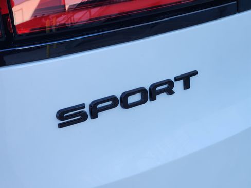 New 2026 Land Rover Range Rover Sport Dynamic SE image 12