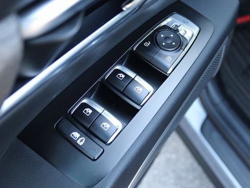 Used 2022 Kia Telluride EX image 38