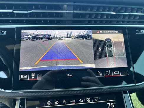 Used 2024 Audi SQ8 Prestige w/ Prestige Package image 24