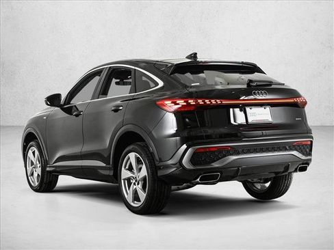 New 2025 Audi Q5 Premium Plus image 8