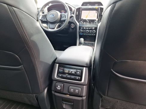 Used 2022 Subaru Ascent Touring w/ Popular Package #2A AWD/4WD image 33